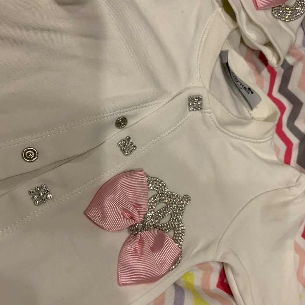 Itty bitty toes outfit
